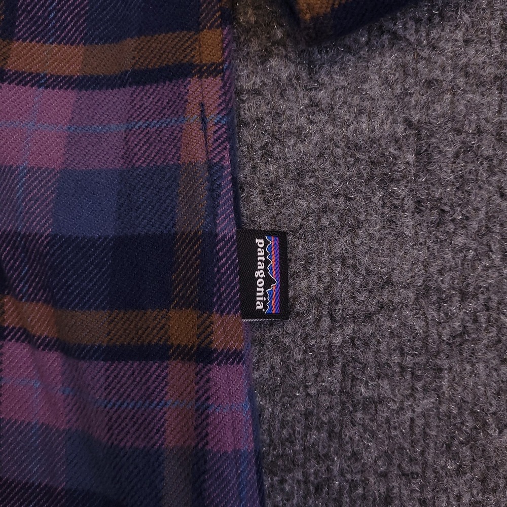 Patagonia Flannel Hiking Shirt Womens M Plaid 100% Cotton Long Sleeve Pockets - Picture 9 of 15